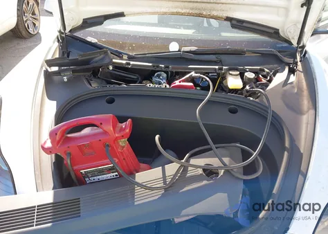 2023 Tesla Model 3 Rear-Wheel Drive z USA, uszkodzony, nr VIN 5YJ3E1EA6PF422968